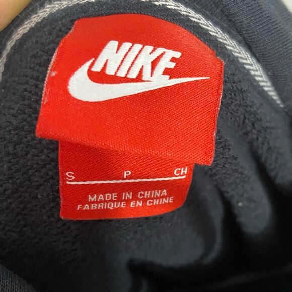 Nike Black Graphic Pullover Hoodie Sweatshirt - Picture 4 of 4